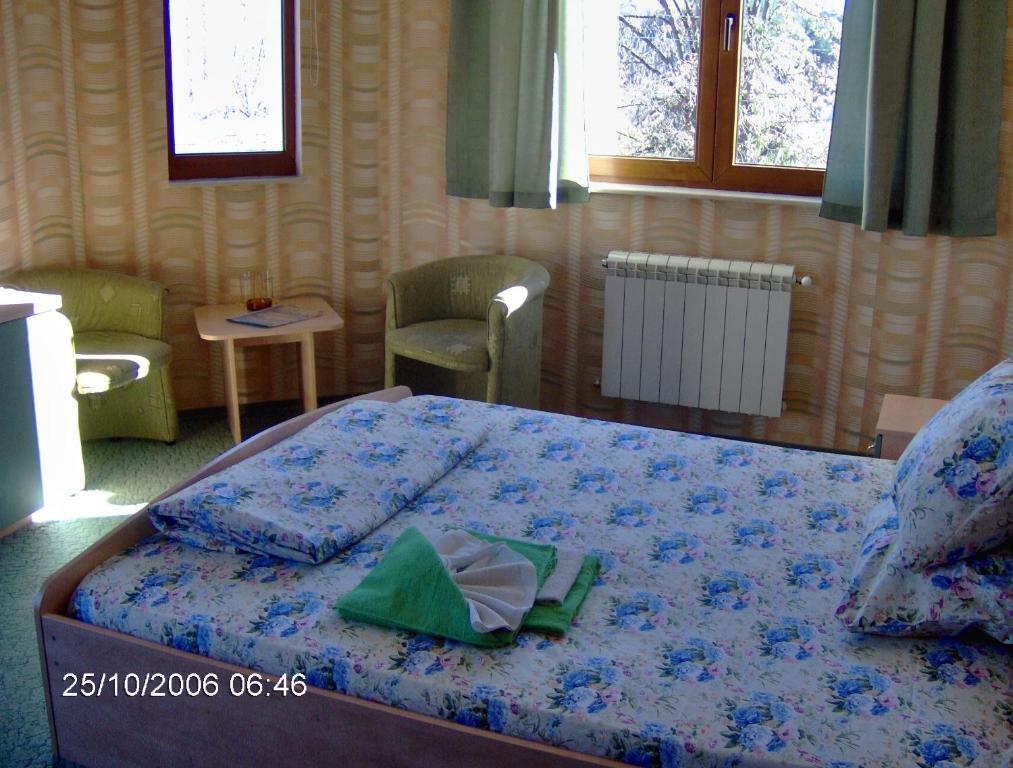 Family Hotel Emaly 1 Bankya Rum bild